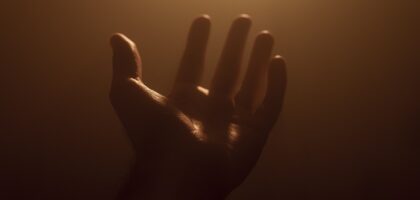 hand, yoga, healing-5978545.jpg